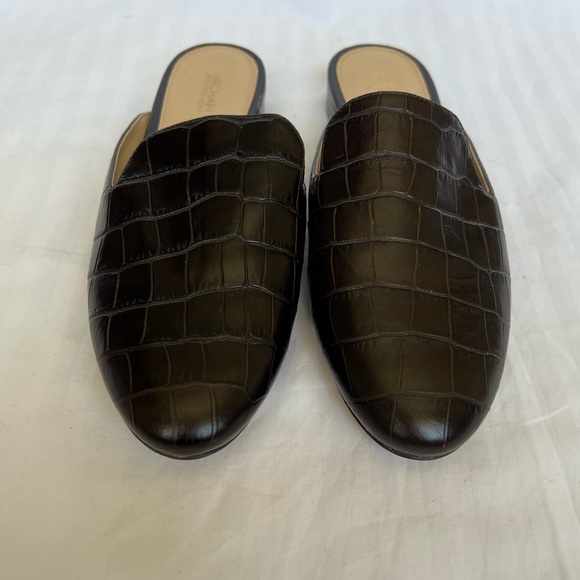Michael Kors Natasha Loafers - Picture 5 of 8